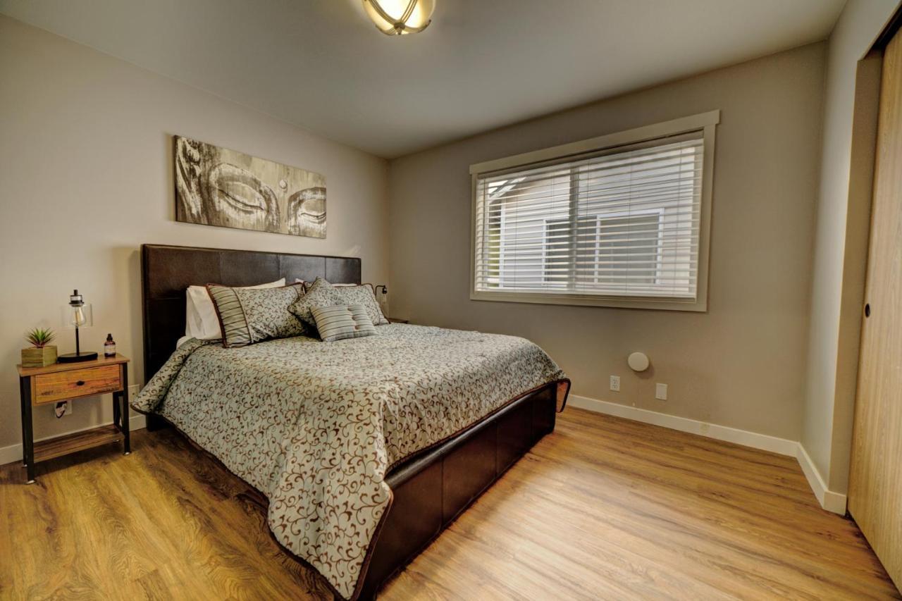 Cozy 2 Bedroom Townhouse In Northgate Seattle Extérieur photo